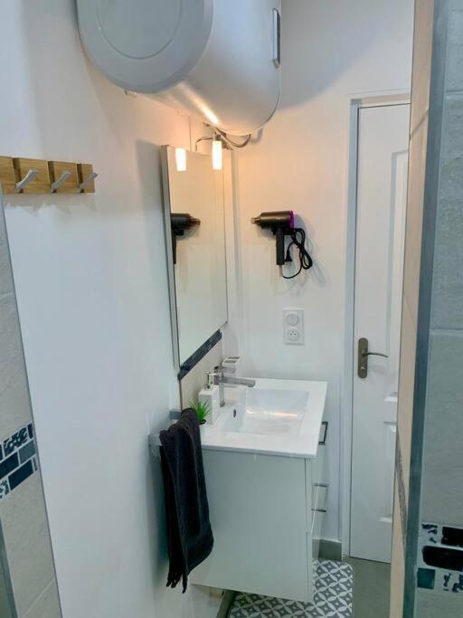 Agreable 2 Pieces A Pantin Exterior foto